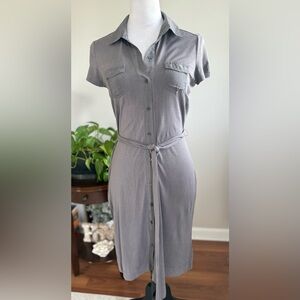 Banana Republic Gray Collar Short Sleeve Dress